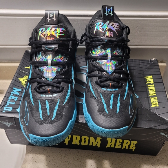 PUMA Black and Blue Basketball Athletic Sneakers - Picture 4 of 5